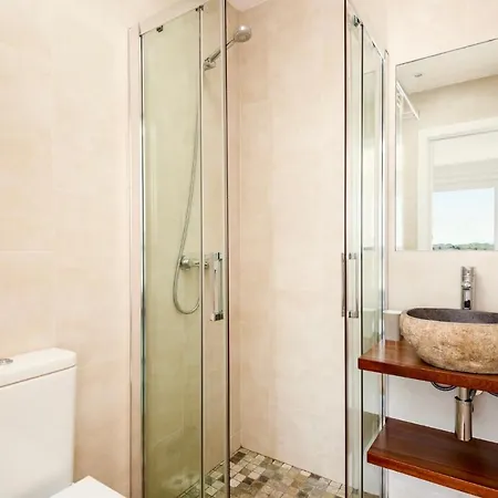 Seafront Bellavista With Heated Pool By Dadovillas