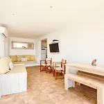 Seafront Bellavista With Heated Pool By Dadovillas *